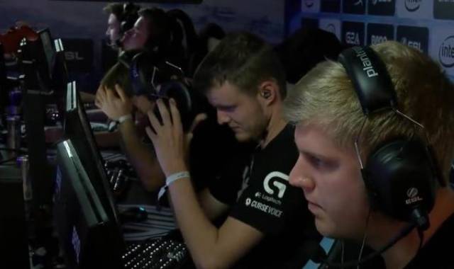 他选择在巅 他选择在巅